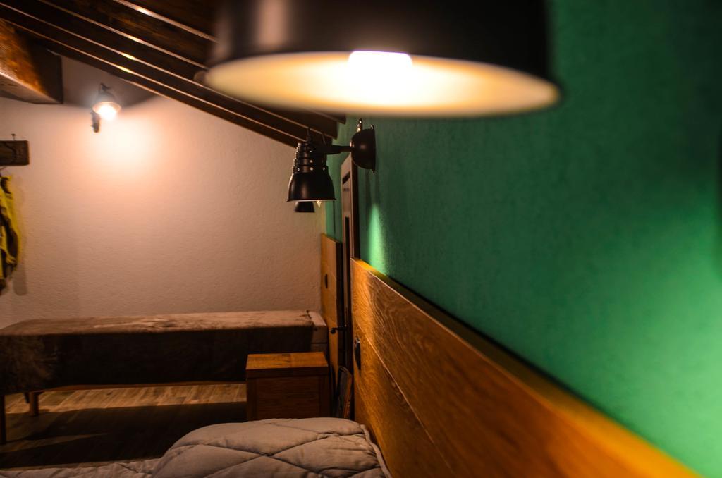 Les Vrais Rayons Hotel Verrayes Стая снимка