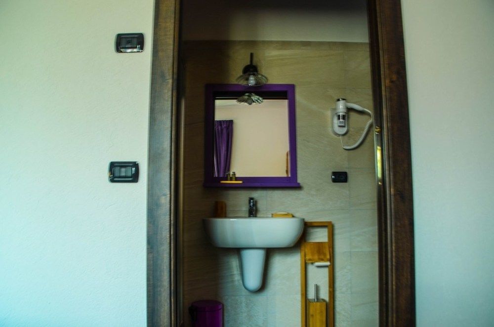 Les Vrais Rayons Hotel Verrayes Екстериор снимка